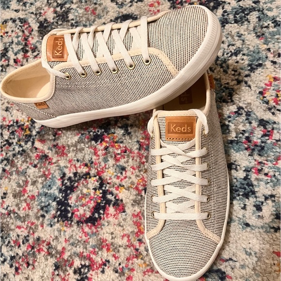 NWOT Keds - Picture 2 of 9